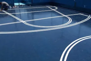 Piso para quadra com impermeabilização