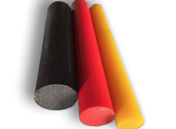 Barras cilíndricas de peças técnicas poliuretano utilizadas em aplicações industriais